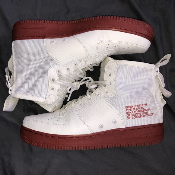 Forces - Picture 2 of 3